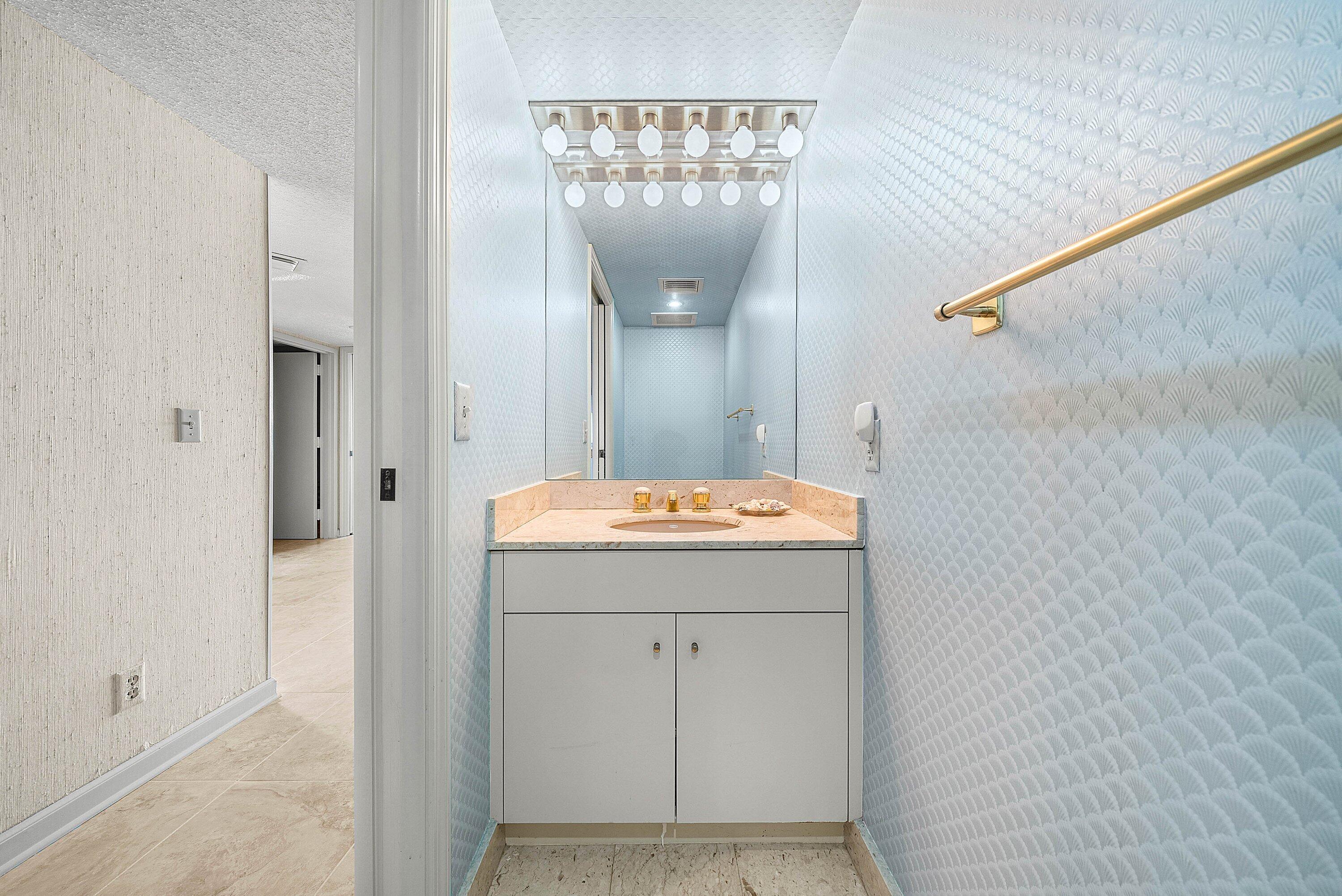 ADDISON ON THE OCEAN IN BOCA RATON CONDO - Residential