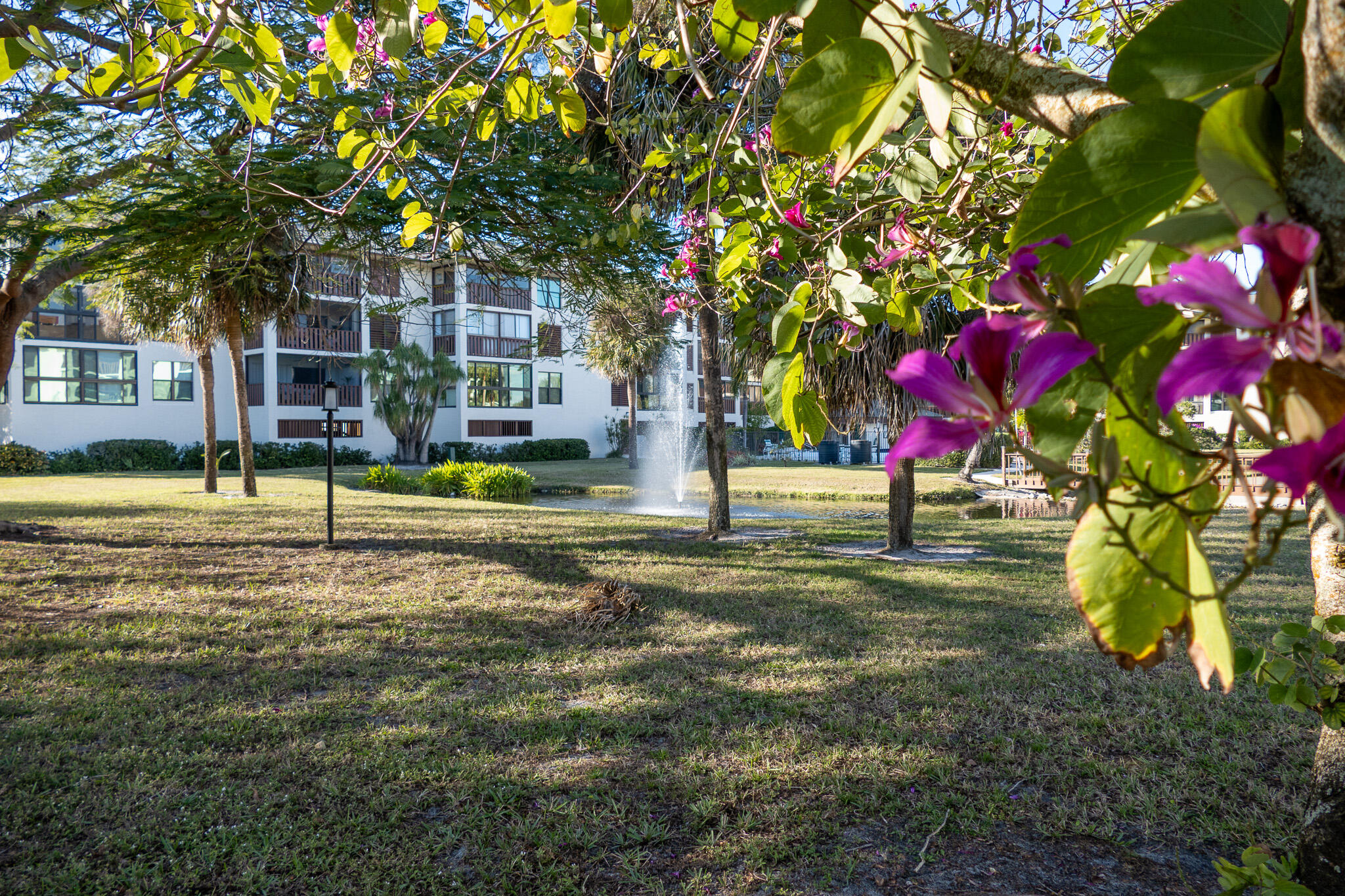 ST LUCIE CLUB AND APARTMENT HOMES CONDO - Residential