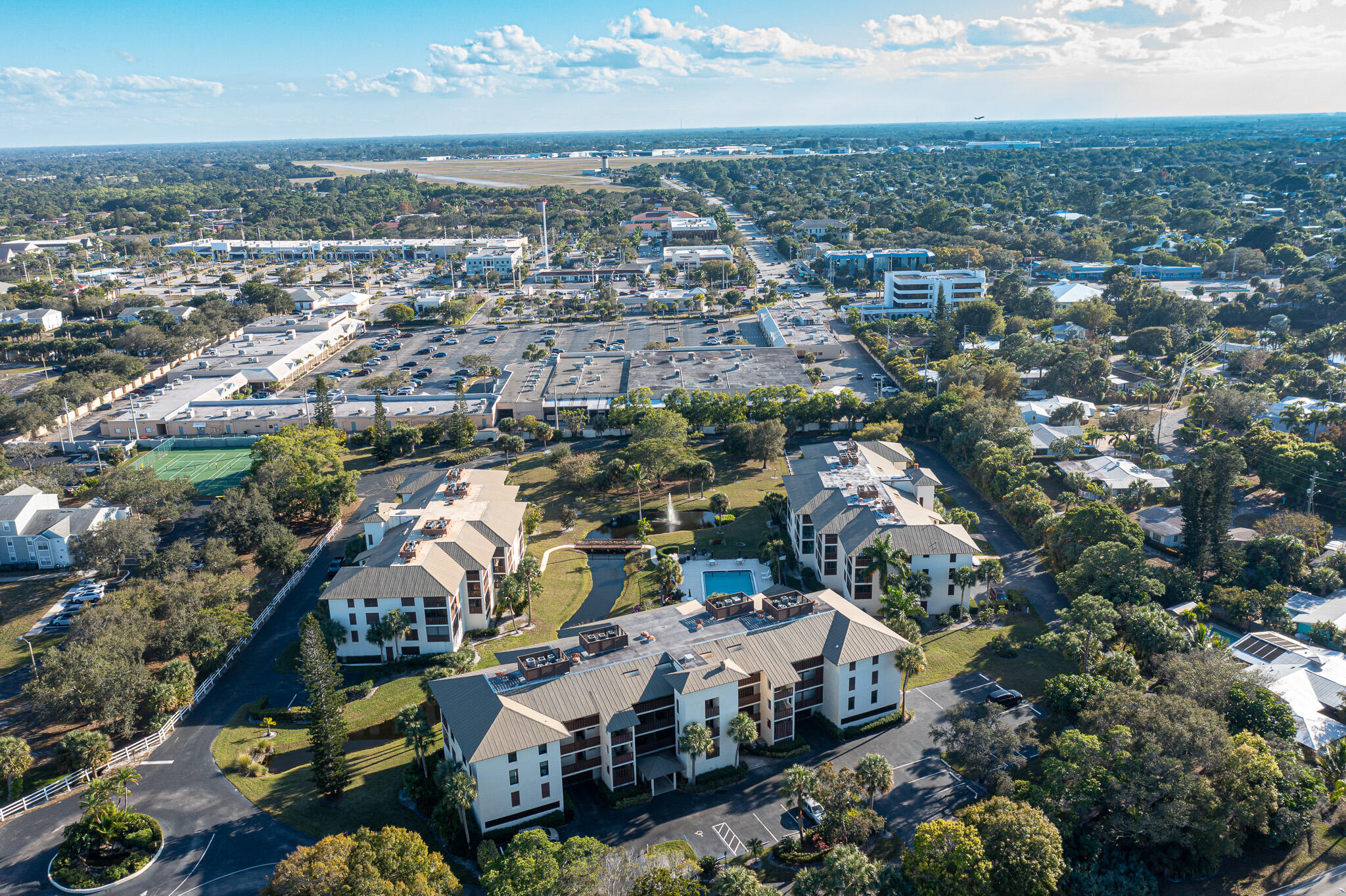 ST LUCIE CLUB AND APARTMENT HOMES CONDO - Residential