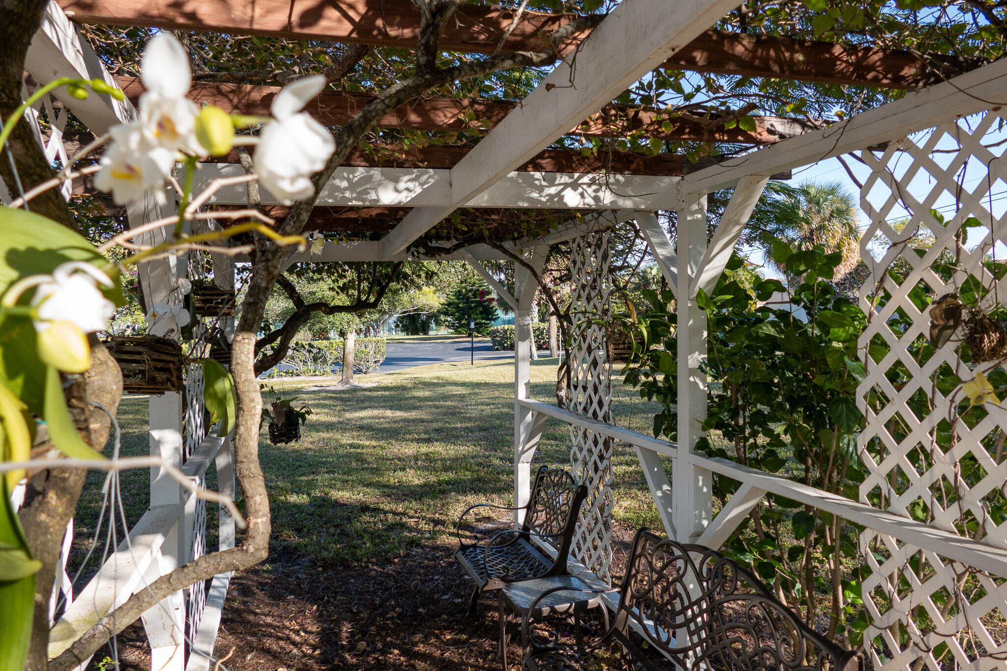 ST LUCIE CLUB AND APARTMENT HOMES CONDO - Residential