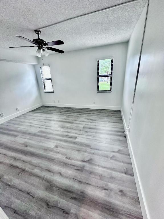 ROYALE GARDENS CONDO - Residential