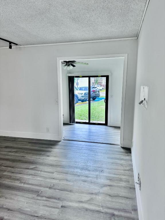 ROYALE GARDENS CONDO - Residential