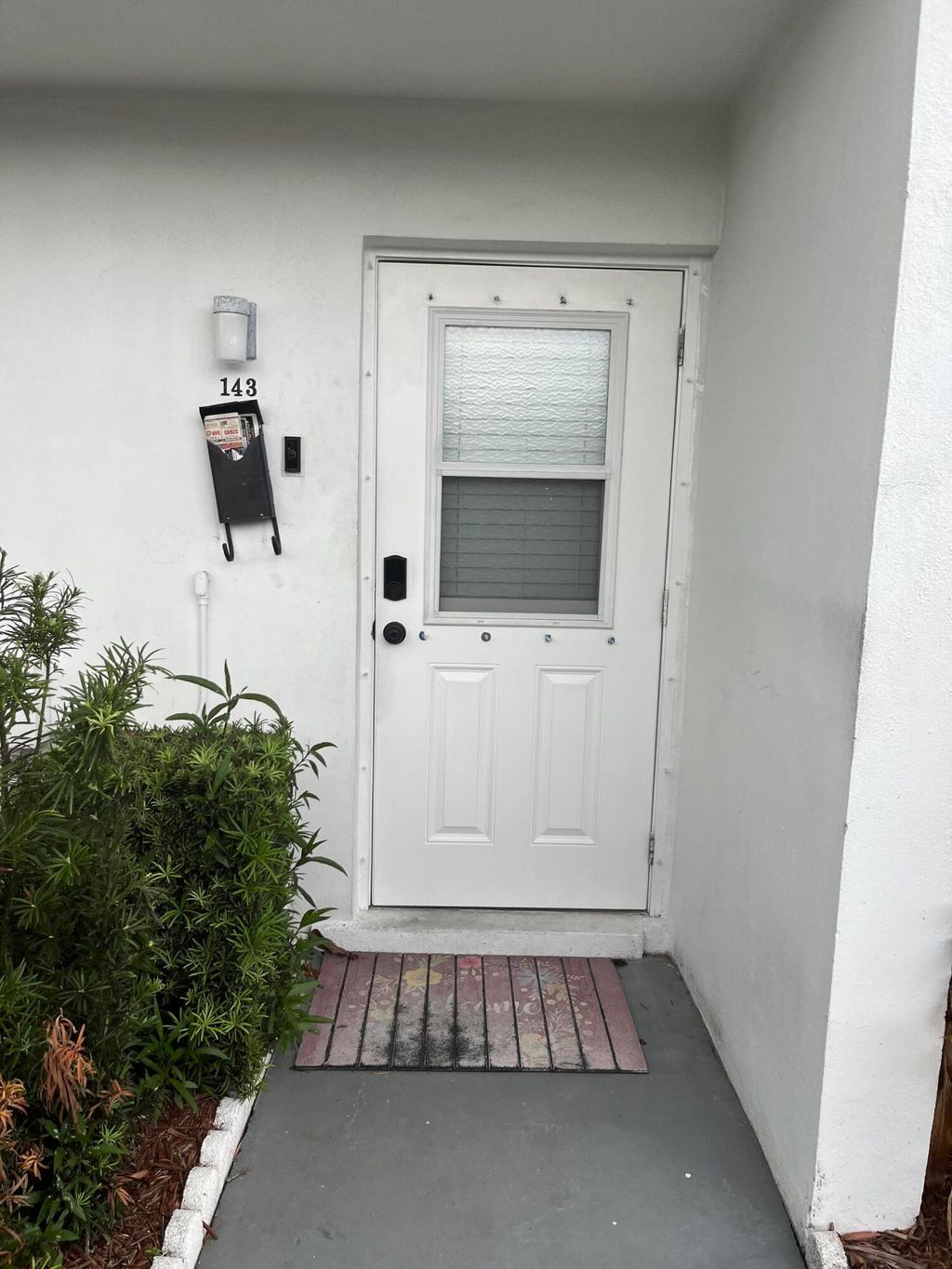 Photo of 143 West Court, Royal Palm Beach, FL (MLS # B26014674)