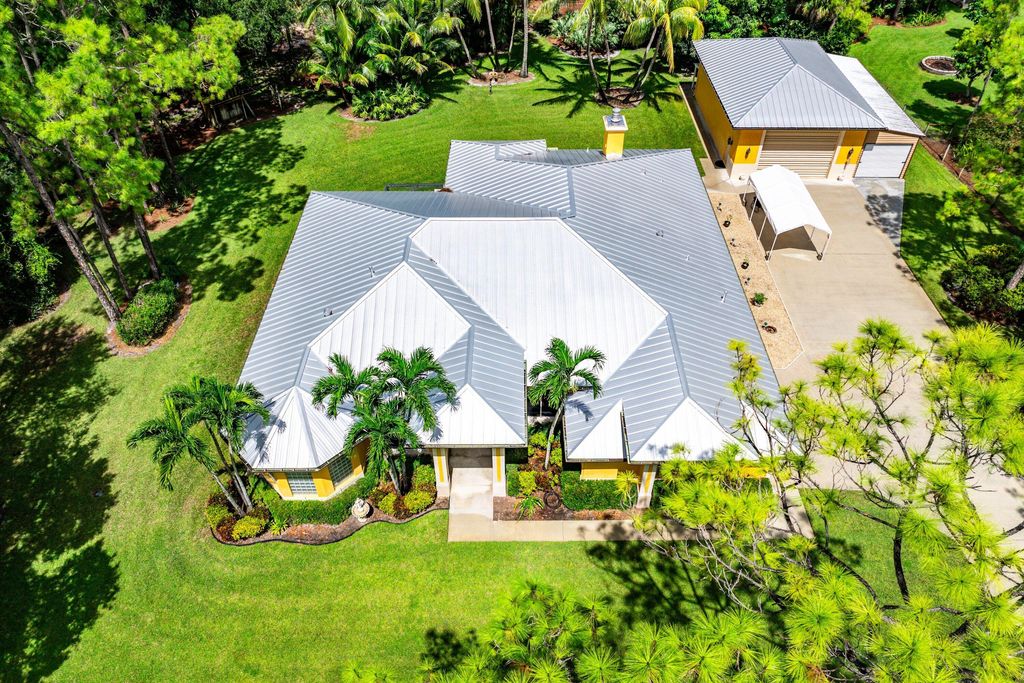 Photo of 15625 Orange Boulevard, Loxahatchee, FL 33470 (MLS # R11128620)