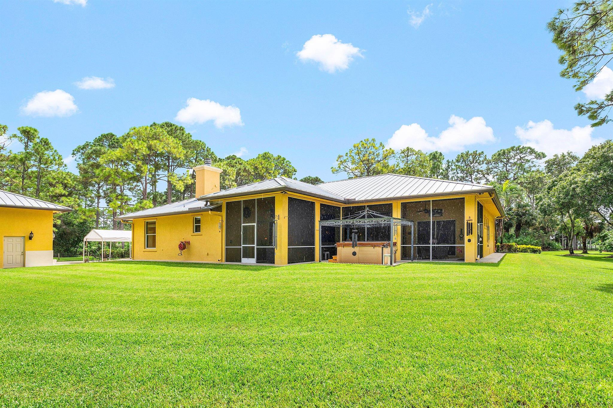 The Acreage - Residential