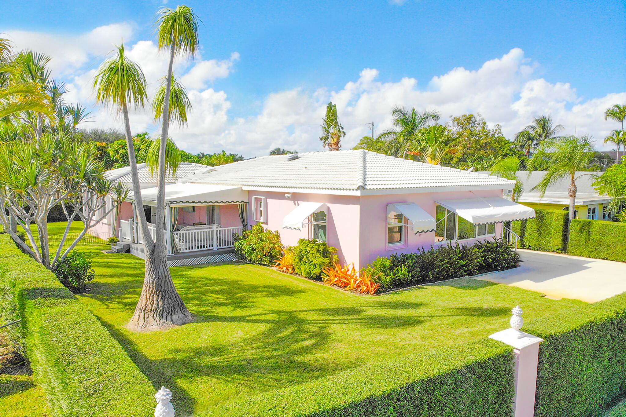 TRADE WINDS ESTATES FIRST ADD - Residential