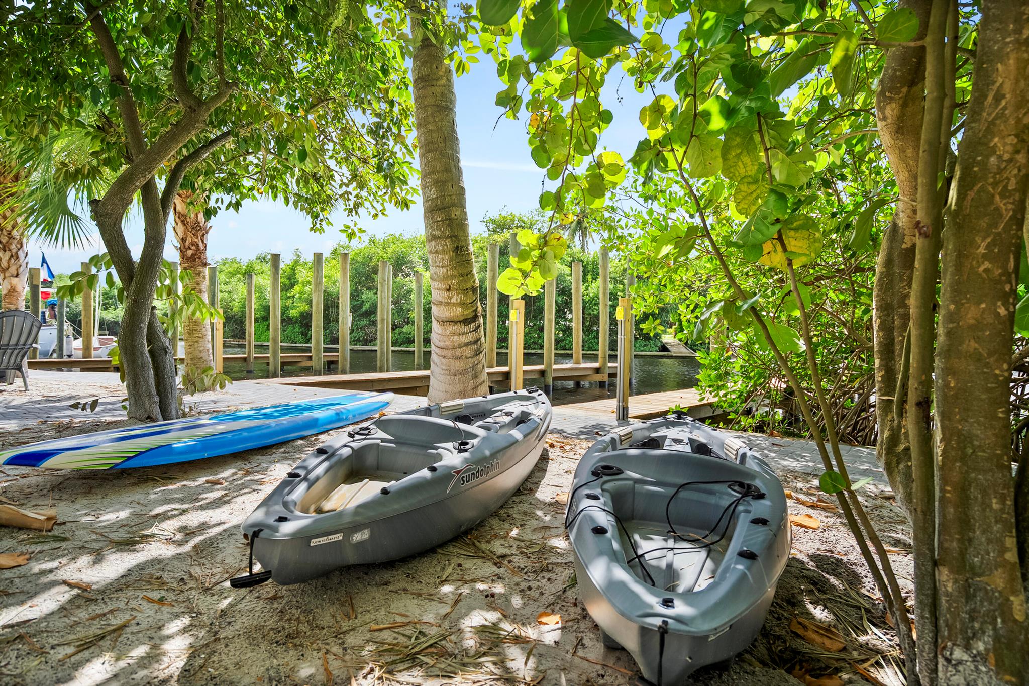 PORT SALERNO - Residential Lease