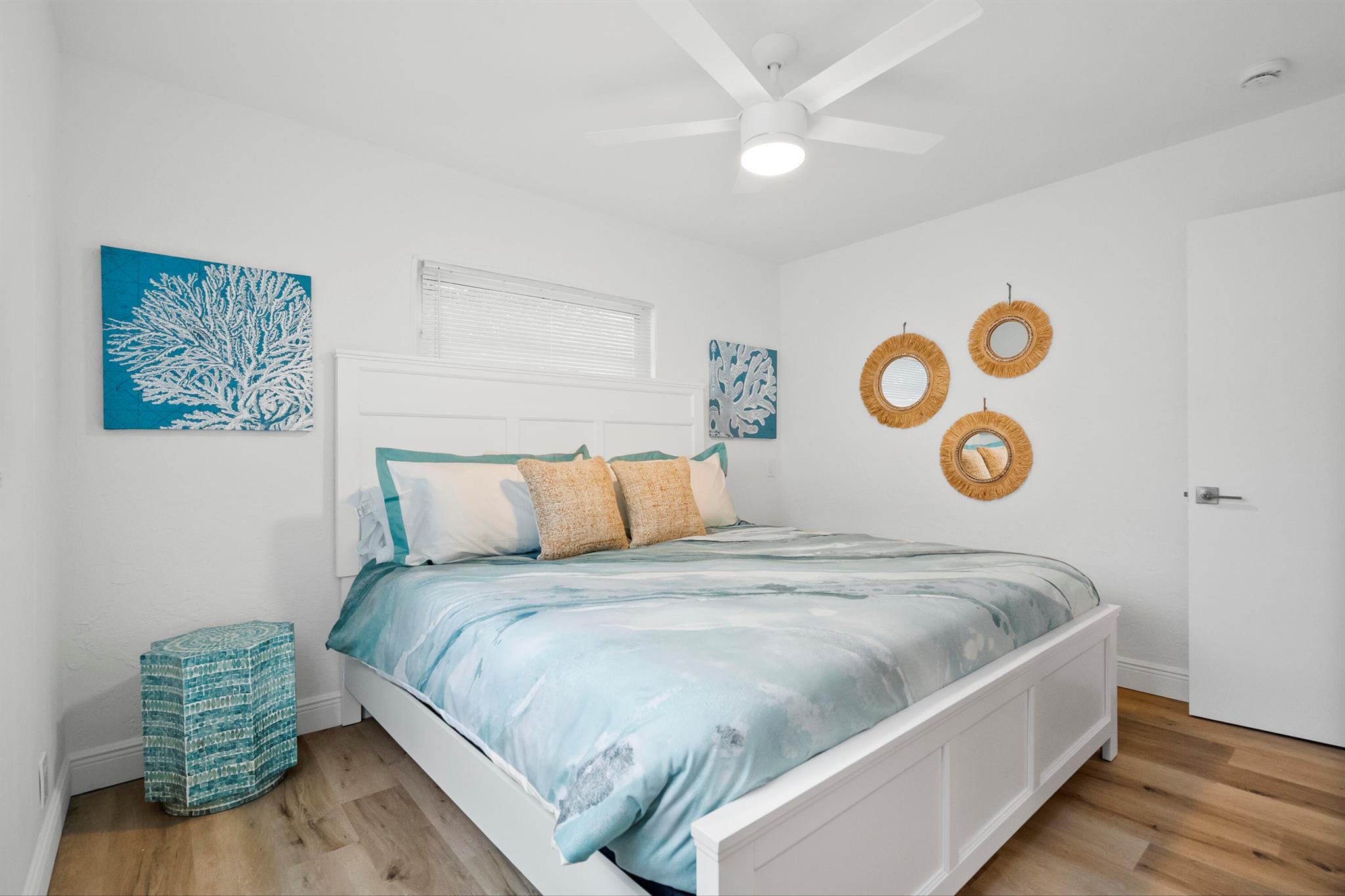 PORT SALERNO - Residential Lease