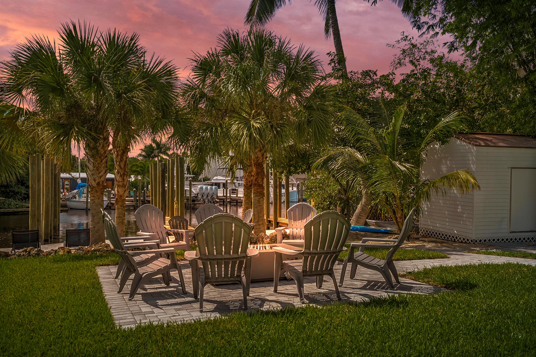 PORT SALERNO - Residential Lease