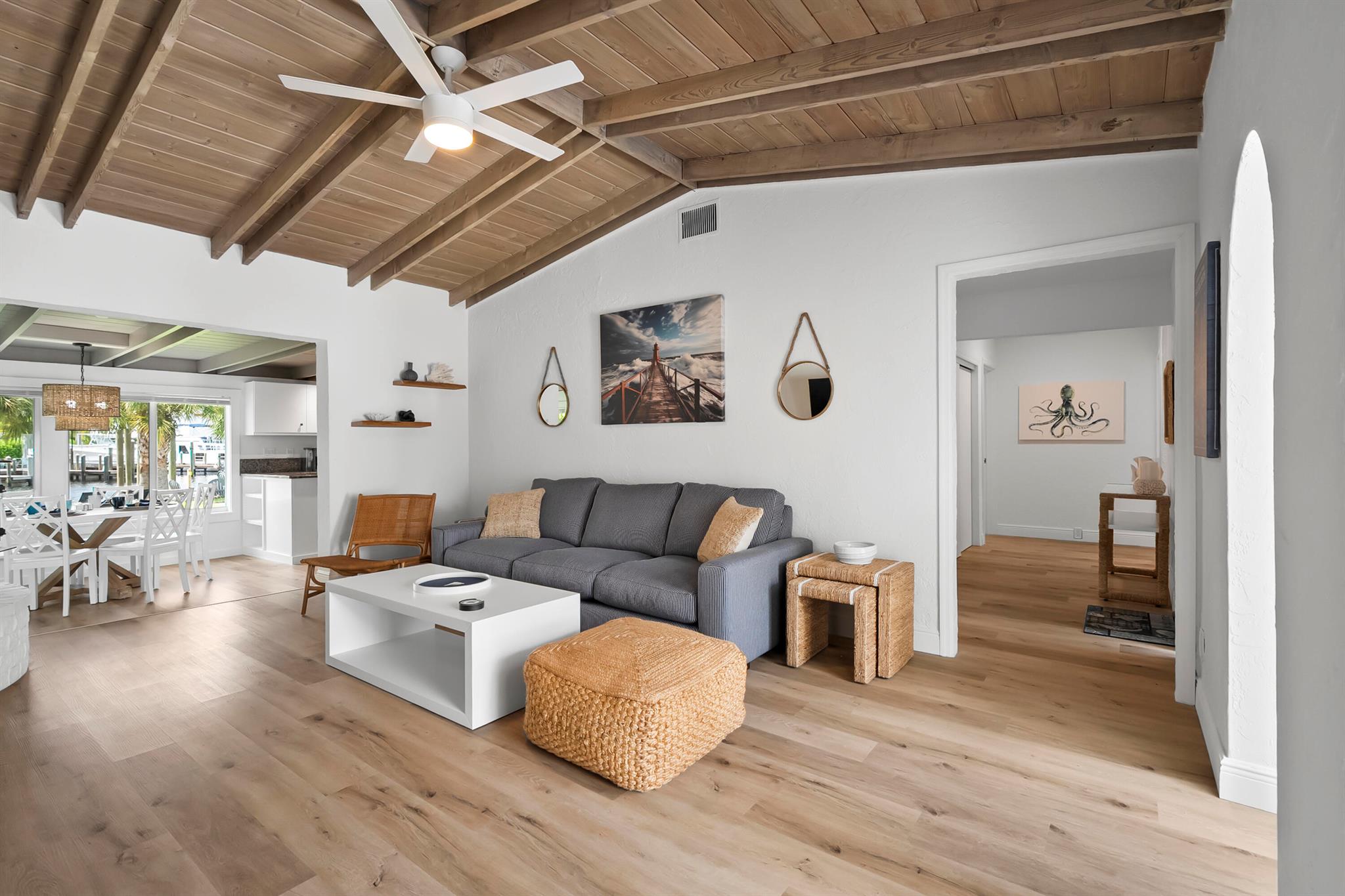 PORT SALERNO - Residential Lease