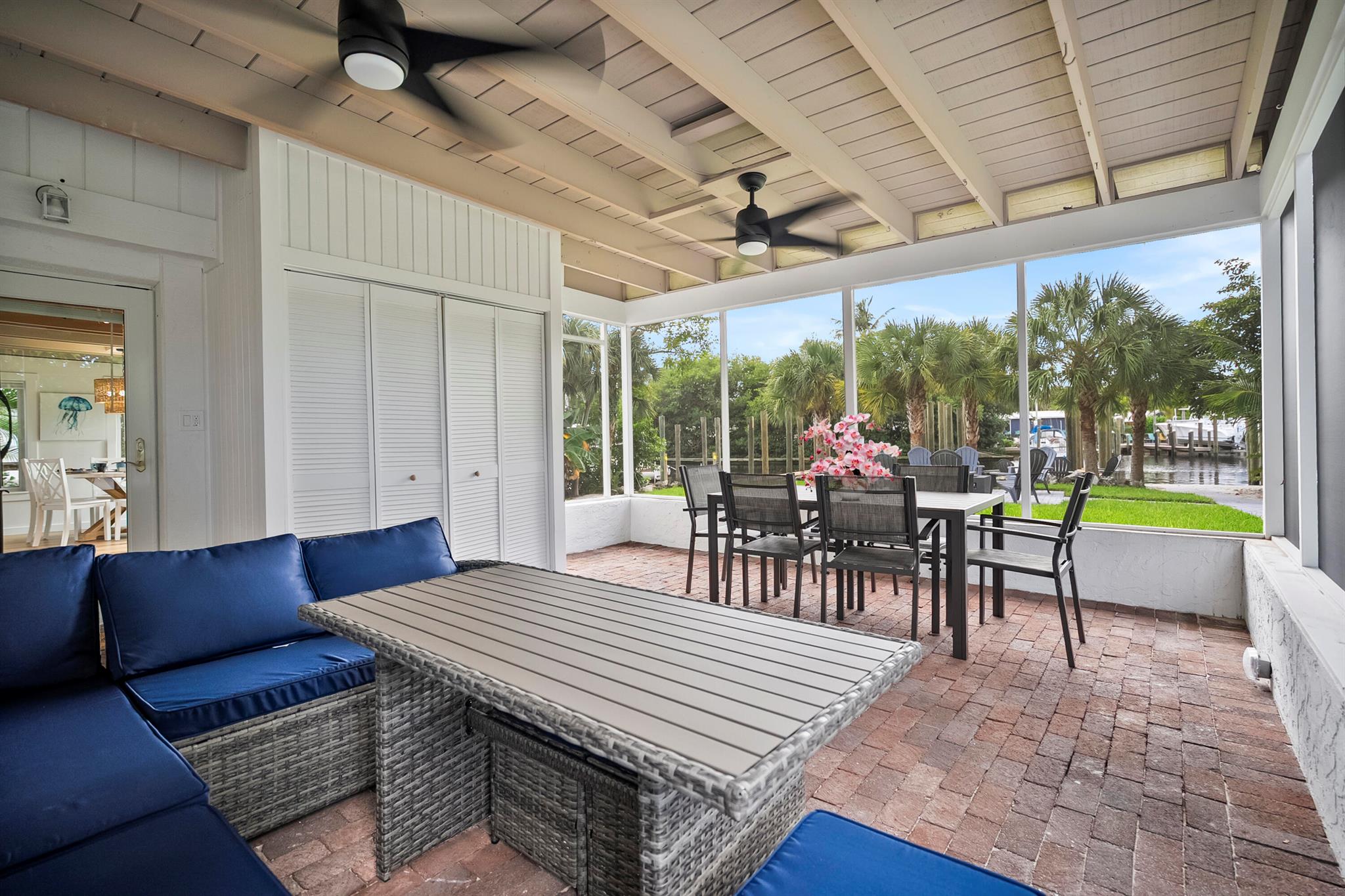 PORT SALERNO - Residential Lease