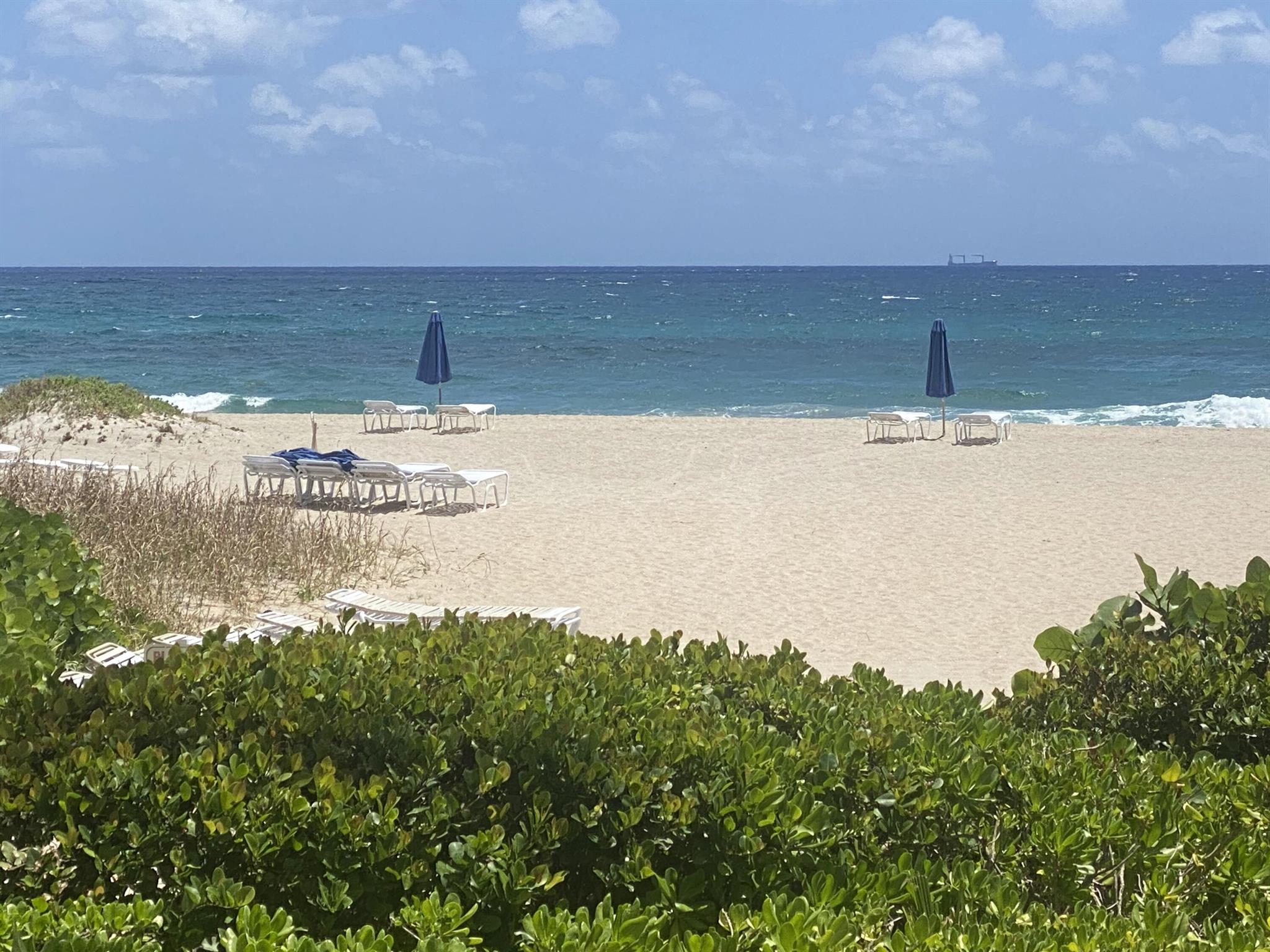 OCEAN TOWERS CONDO - Residential