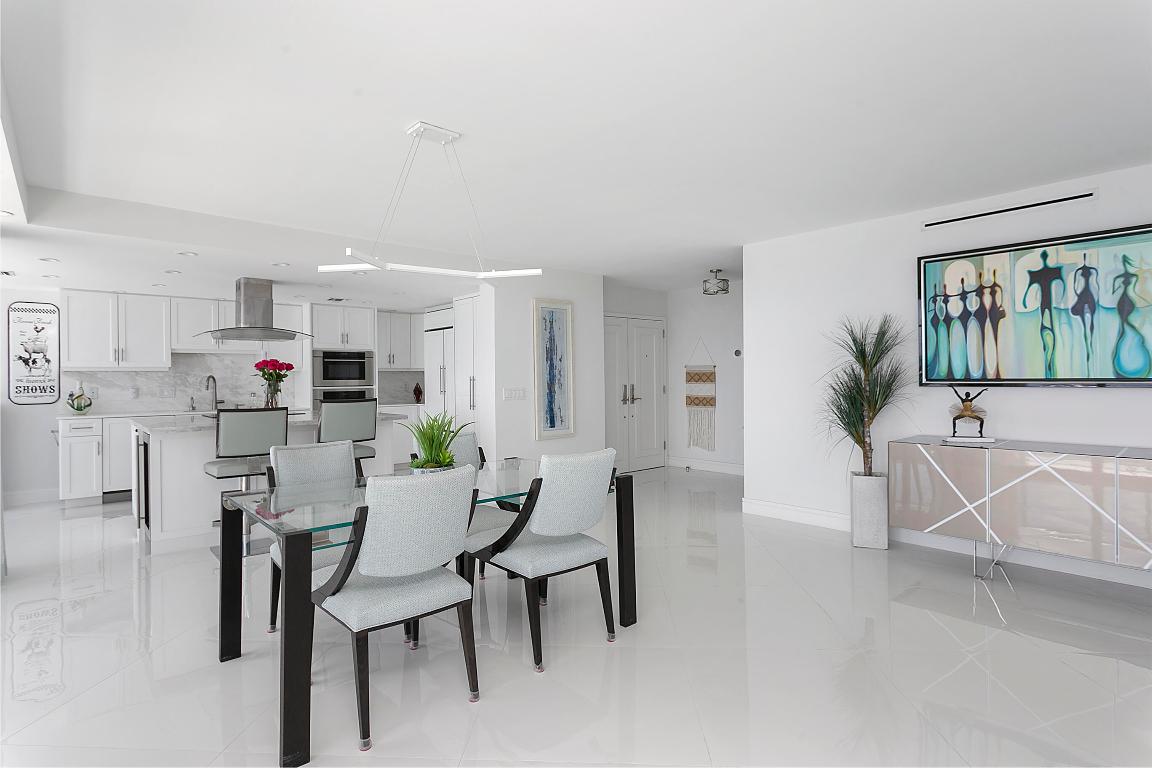 OCEAN TOWERS CONDO - Residential