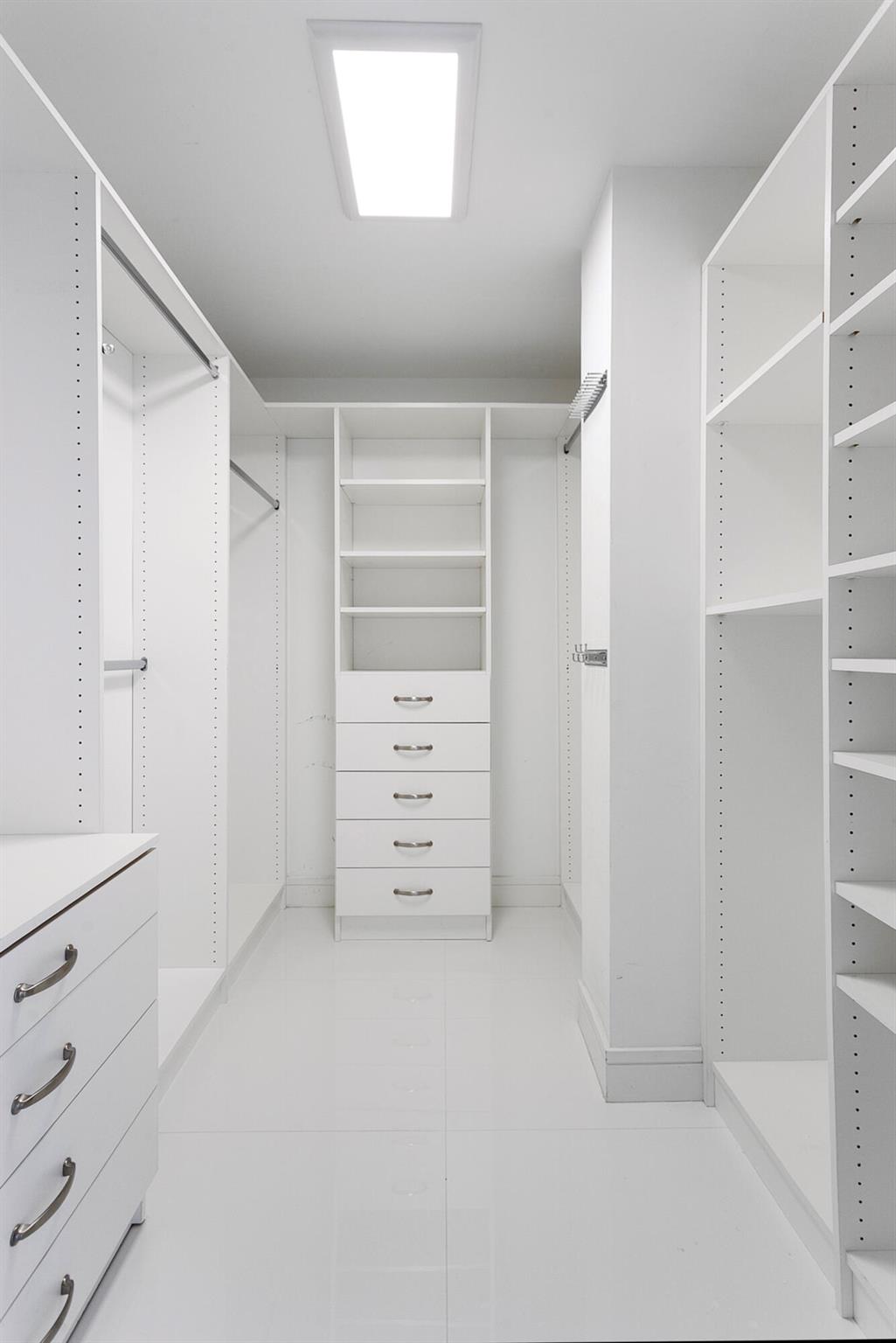 OCEAN TOWERS CONDO - Residential