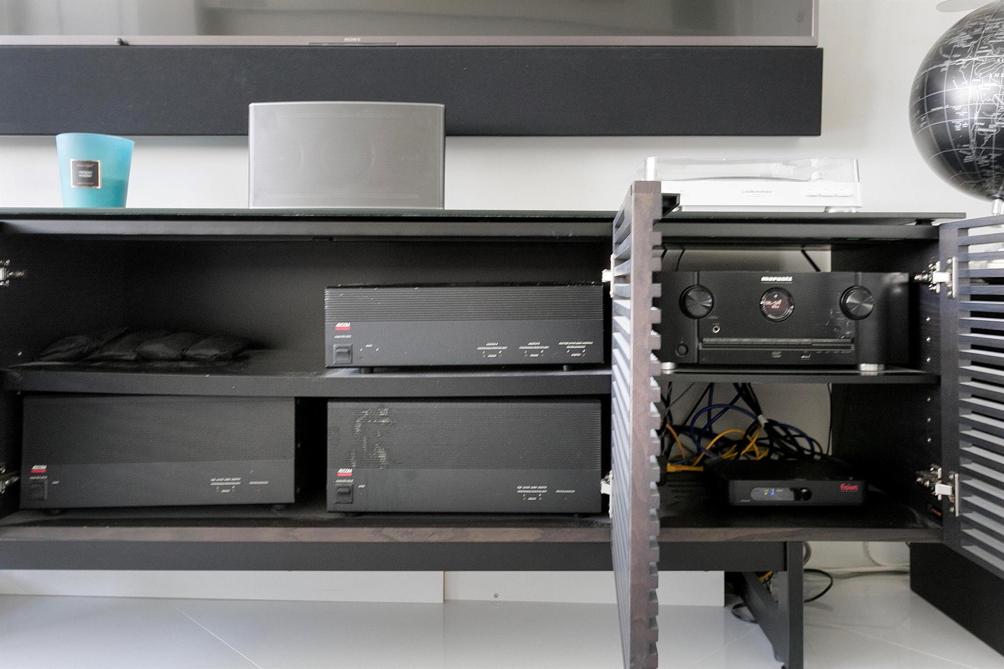 OCEAN TOWERS CONDO - Residential