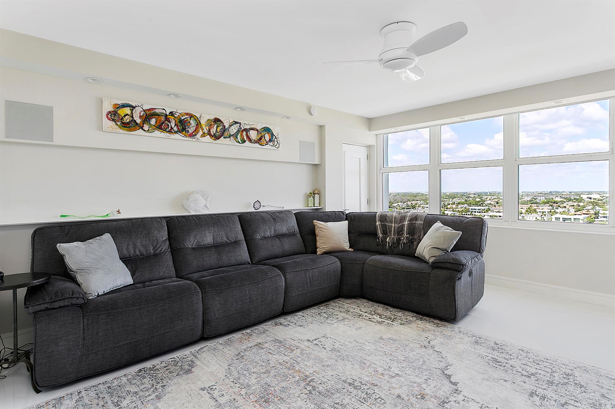 OCEAN TOWERS CONDO - Residential