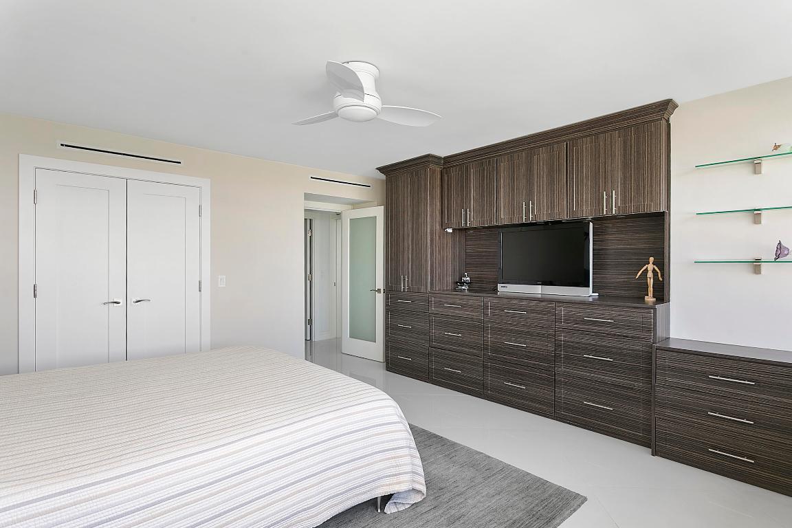 OCEAN TOWERS CONDO - Residential