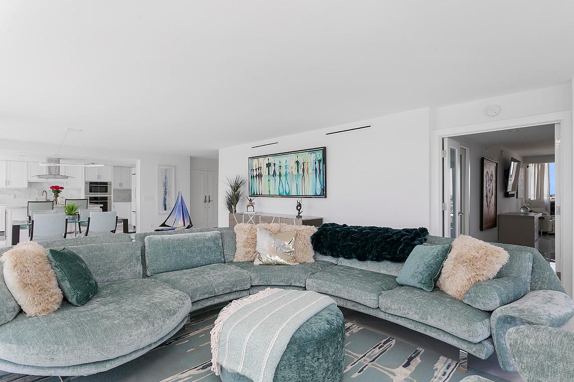 OCEAN TOWERS CONDO - Residential