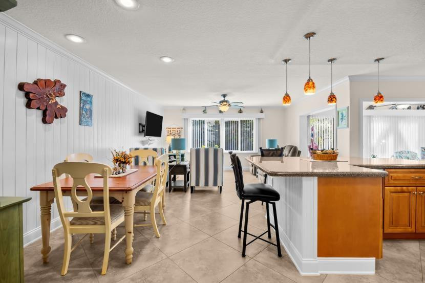 1800 SE Saint Lucie Boulevard 9-102