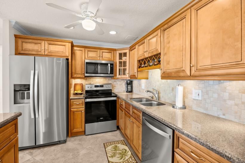 Conquistador - Residential