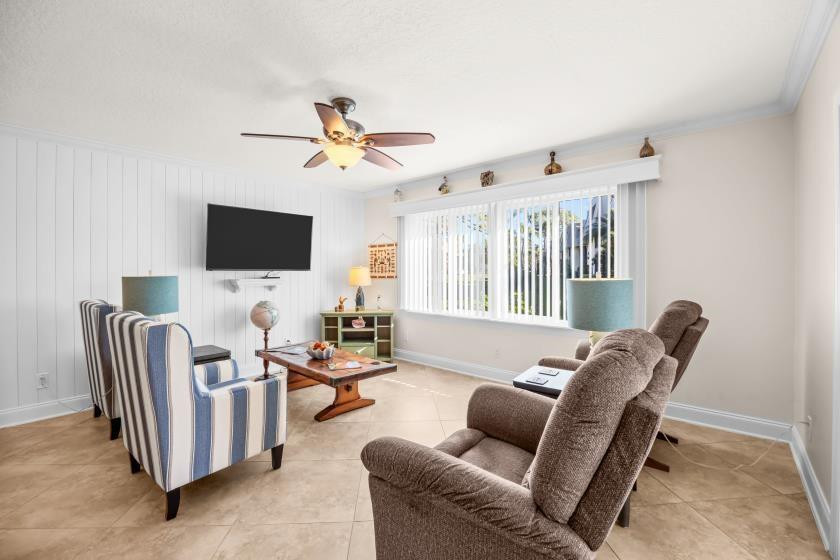 Conquistador - Residential