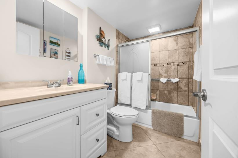 Conquistador - Residential