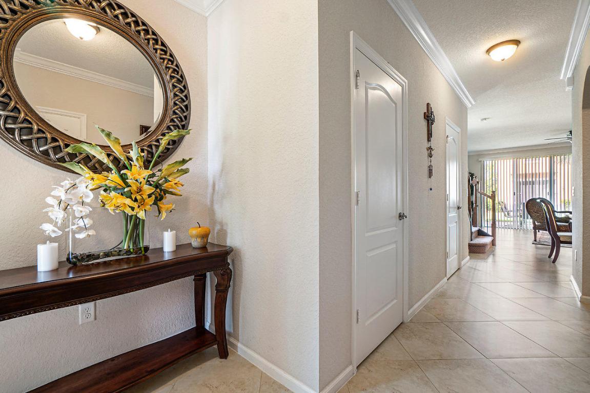 COLONY RESERVE AT LAKE WORTH - Residential