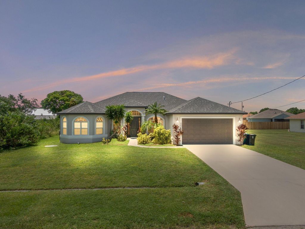 Photo of 5804 NW North Dooley Circle, Port Saint Lucie, FL 34986 (MLS # R11118662)