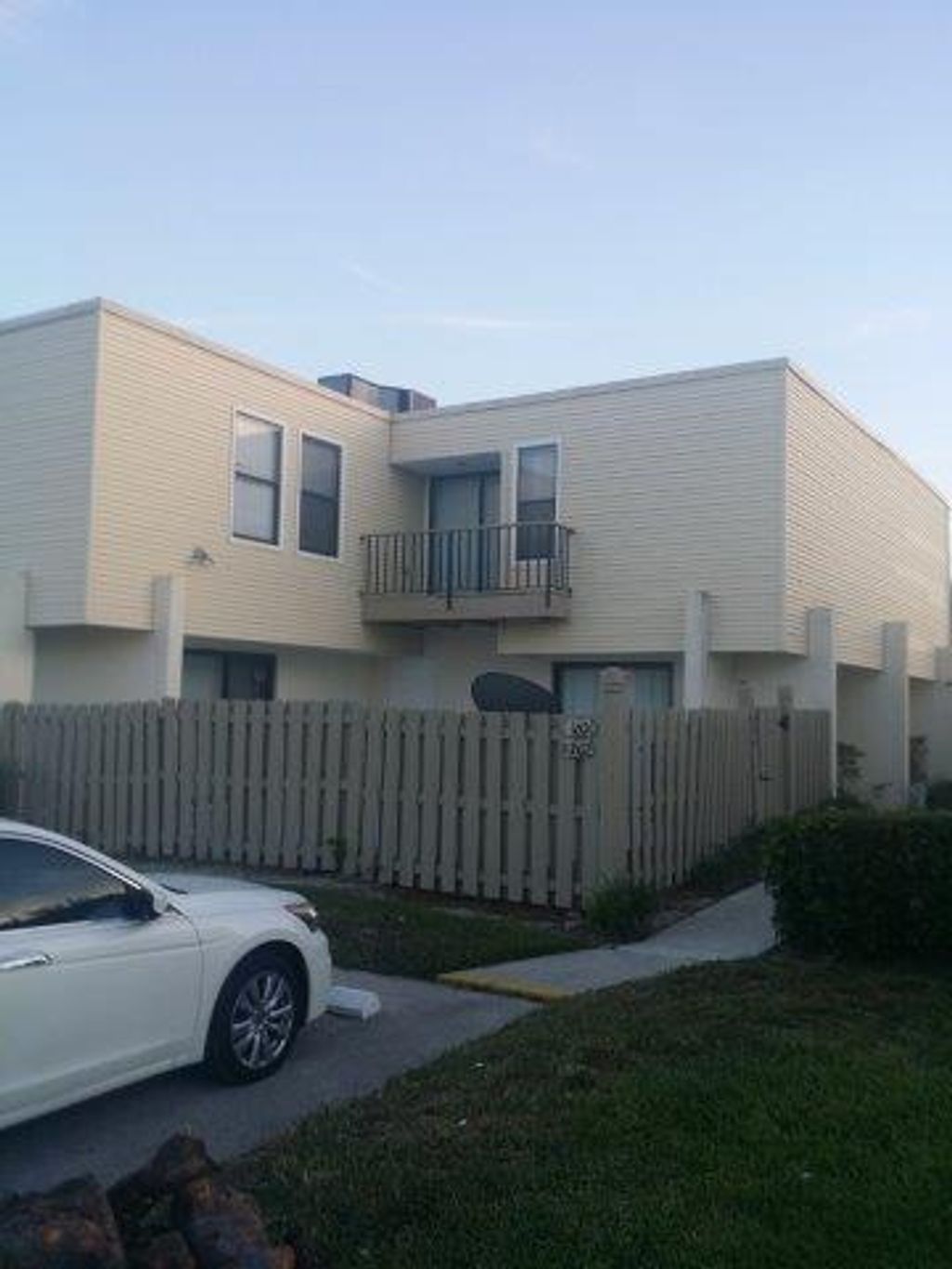 Photo of 1604 Shaker Circle, Wellington, FL 33414 (MLS # B26026327)