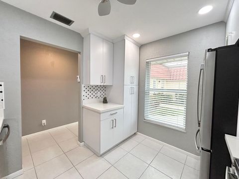 Tiny photo for 617 Laconia Circle #B, Lake Worth, FL 33467 (MLS # B26020124)