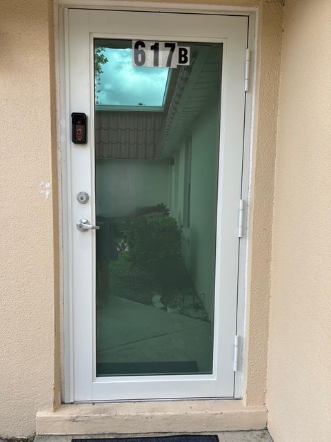 Tiny photo for 617 Laconia Circle #B, Lake Worth, FL 33467 (MLS # B26020124)