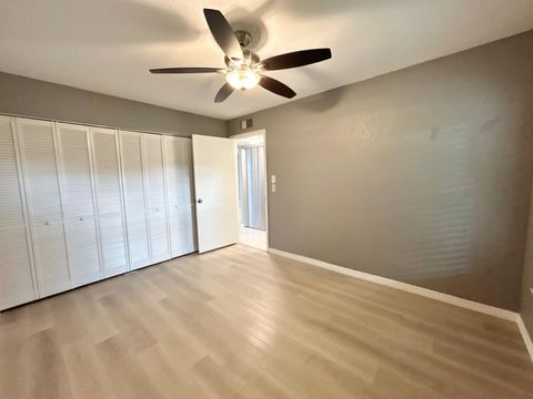 Tiny photo for 617 Laconia Circle #B, Lake Worth, FL 33467 (MLS # B26020124)