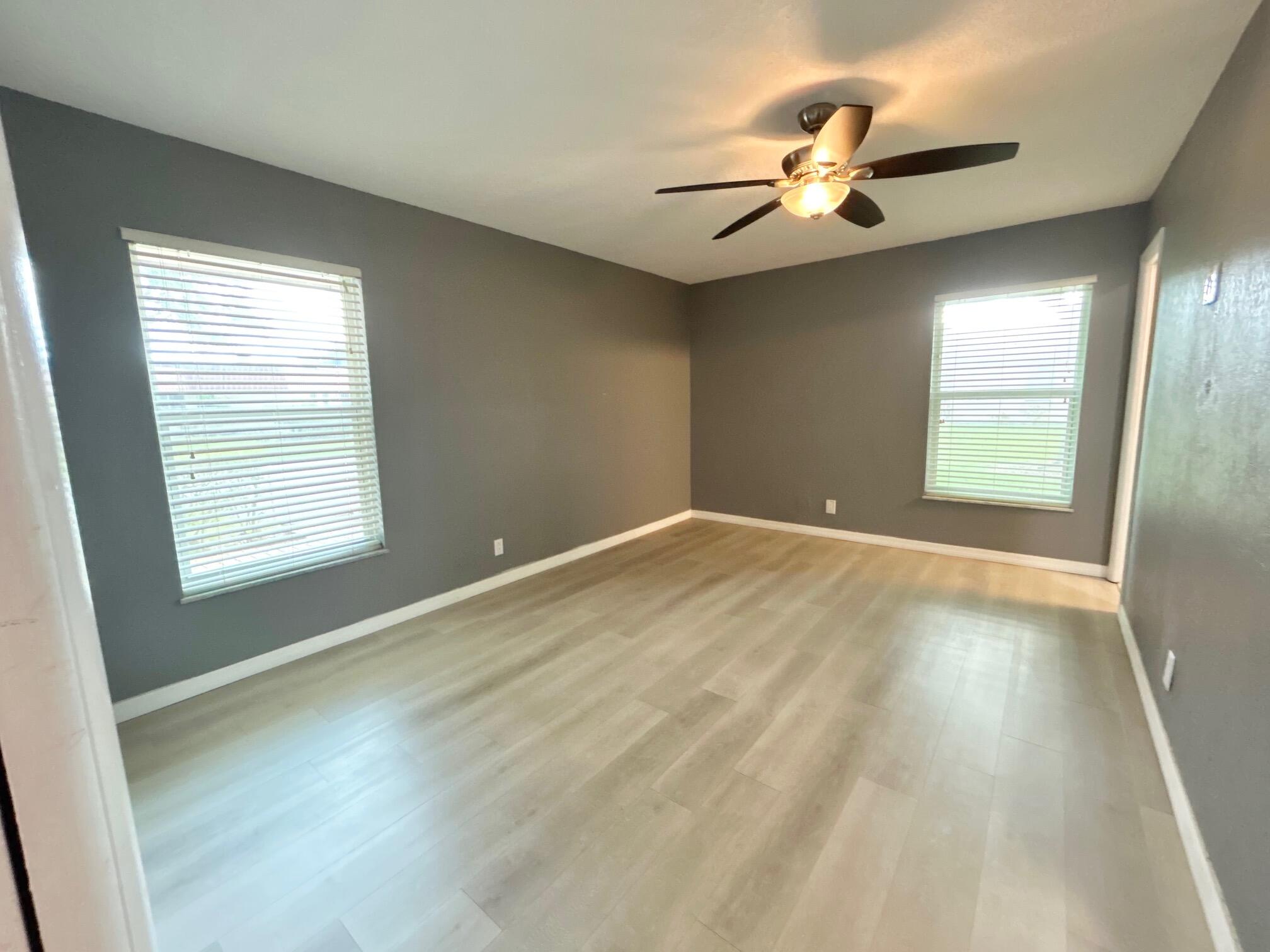 COVERED BRIDGE CONDO - Residential