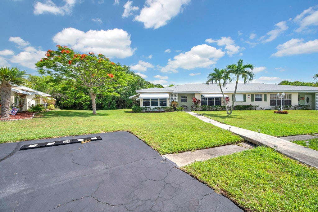 Photo of 912 Savannas Point Drive #B, Fort Pierce, FL 34982 (MLS # R11103476)