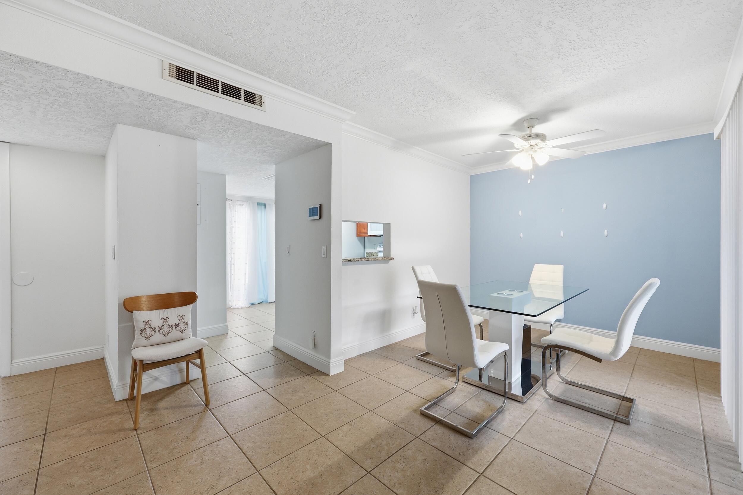 301 LAKEWOOD Drive 8A