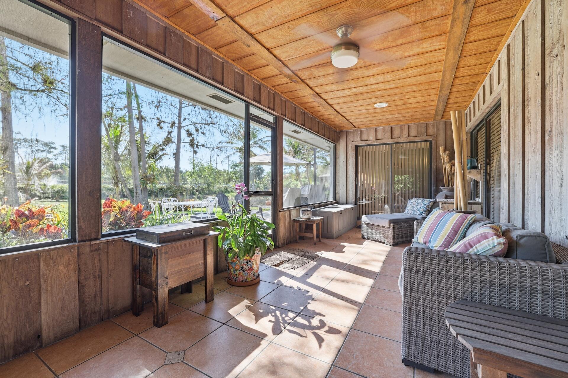 PALM BEACH FARMS CO PL - Residential