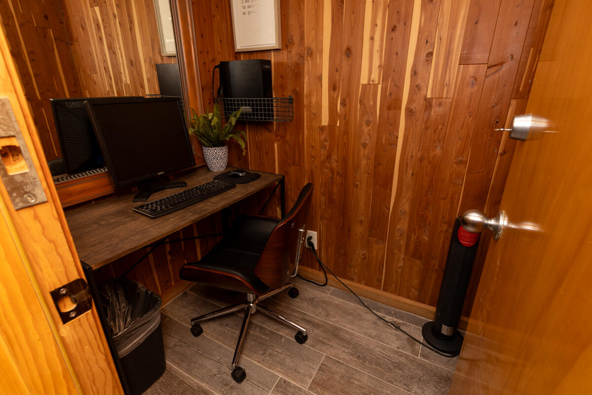 PALM BEACH FARMS CO PL - Residential