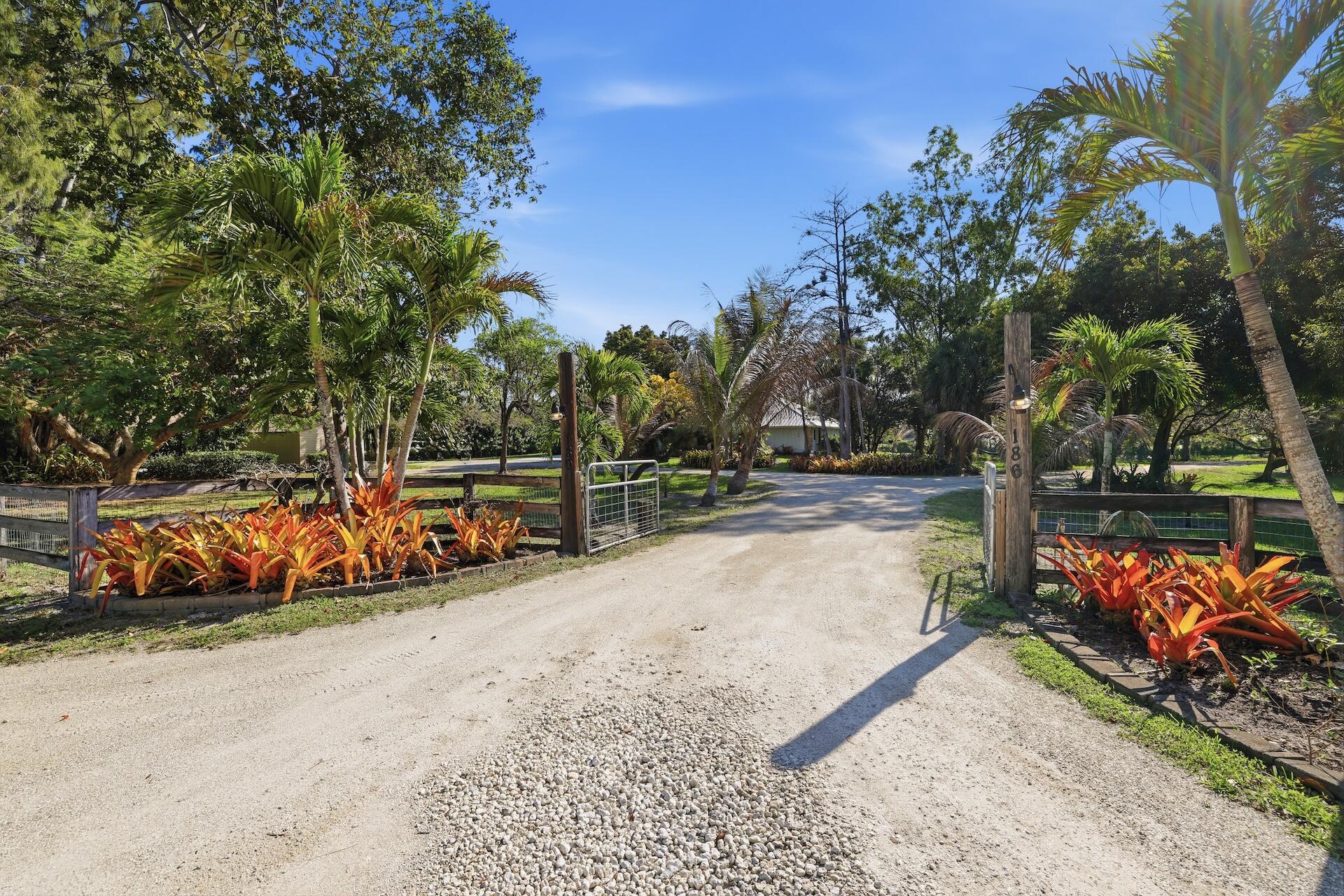 PALM BEACH FARMS CO PL - Residential