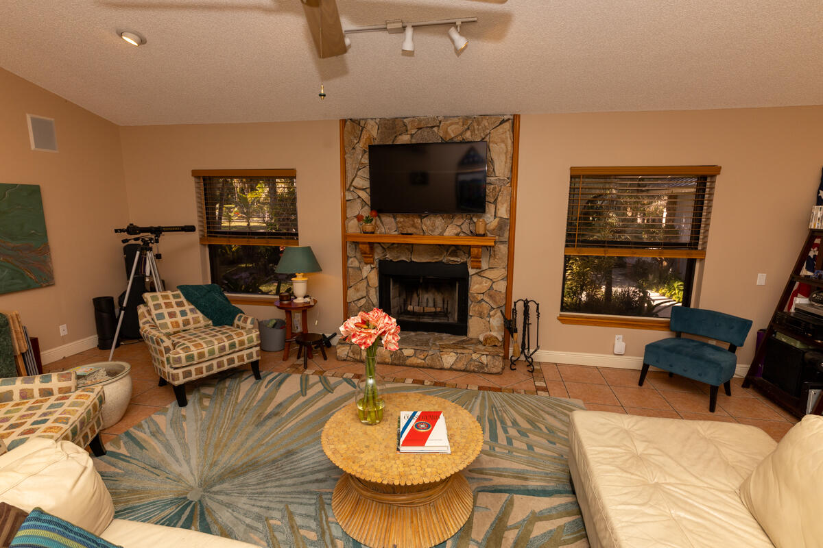 PALM BEACH FARMS CO PL - Residential