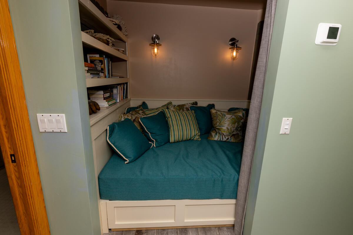 PALM BEACH FARMS CO PL - Residential