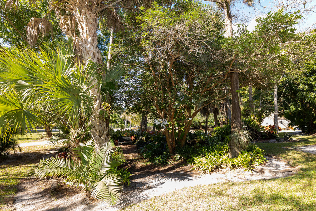 PALM BEACH FARMS CO PL - Residential