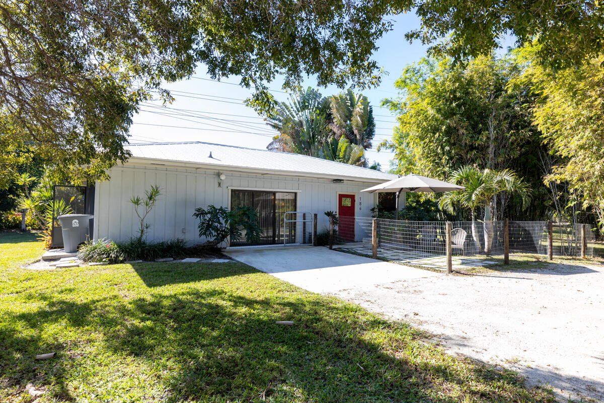 PALM BEACH FARMS CO PL - Residential