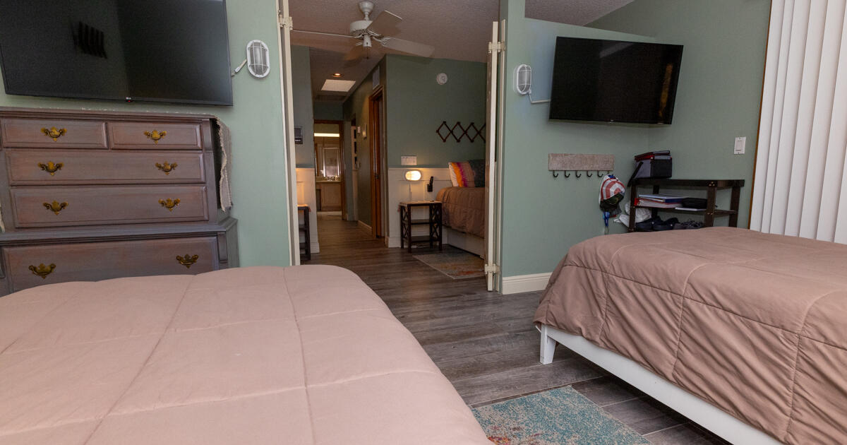 PALM BEACH FARMS CO PL - Residential