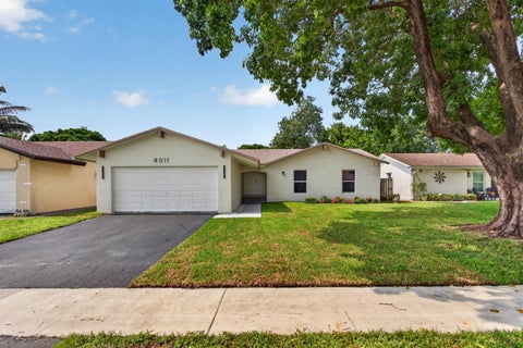 Photo of 4011 NW 93rd Avenue, Sunrise, FL 33351 (MLS # B26086793)