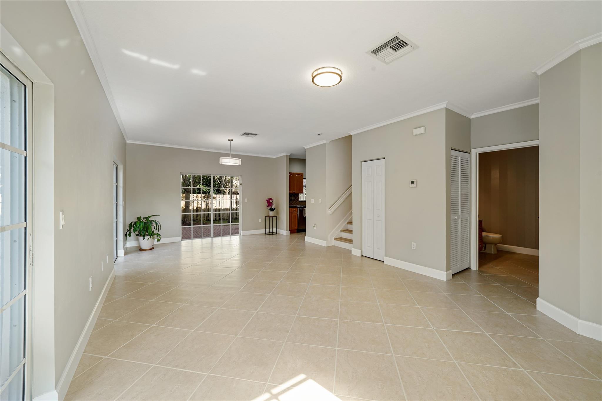 STONECREEK - Residential