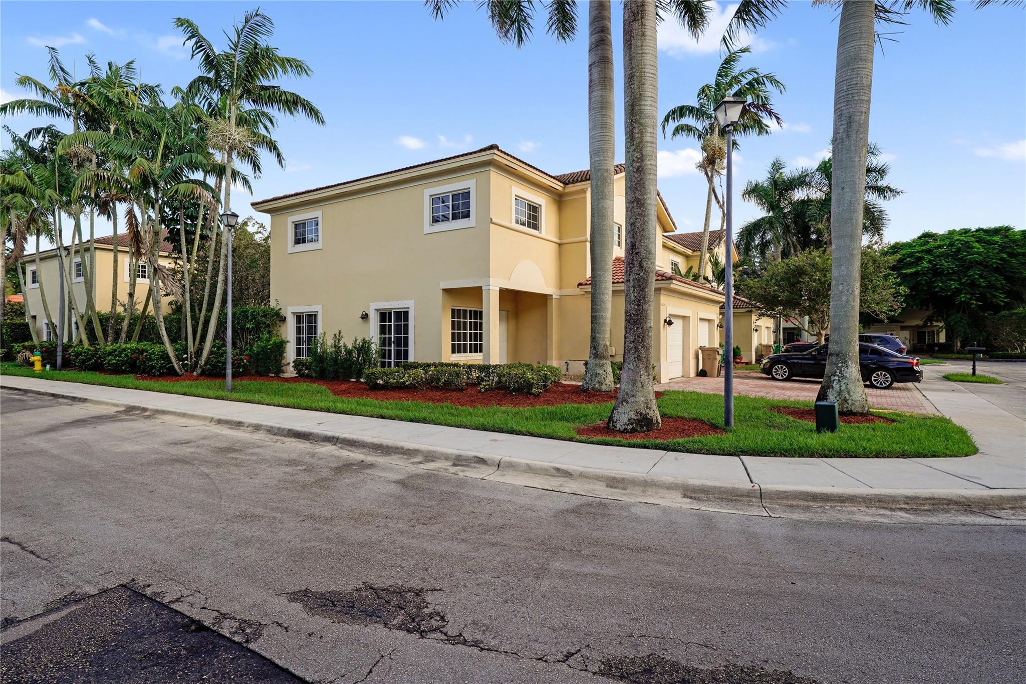 STONECREEK - Residential