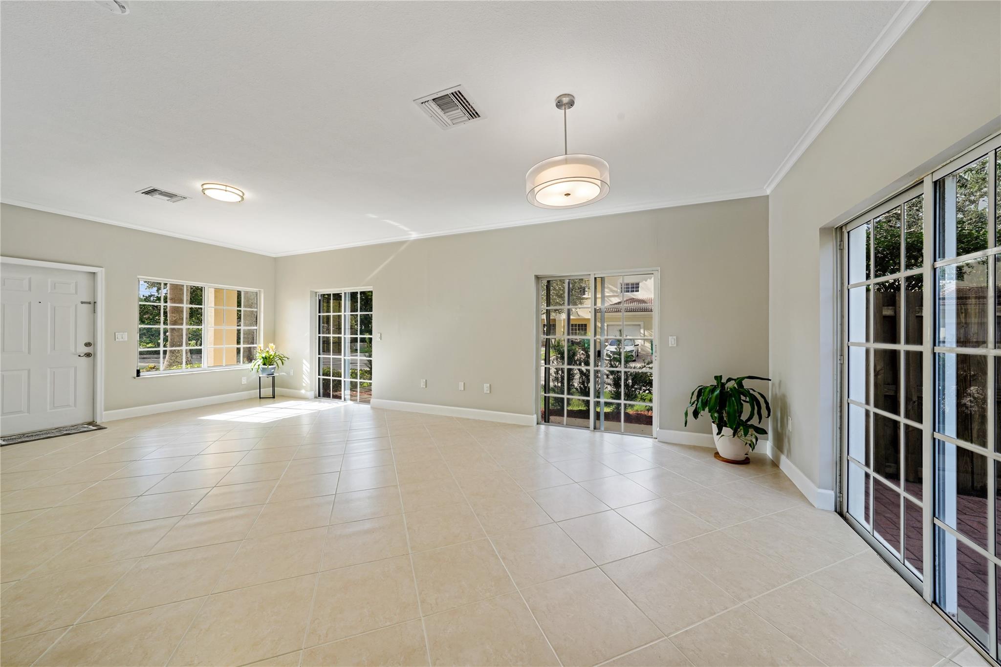 STONECREEK - Residential