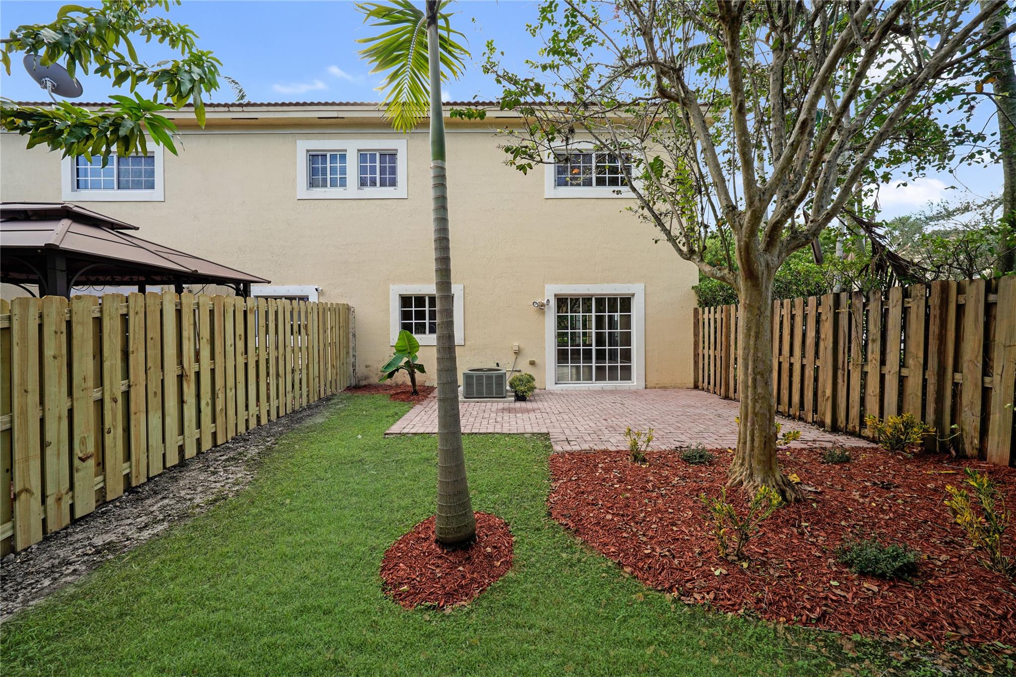 STONECREEK - Residential