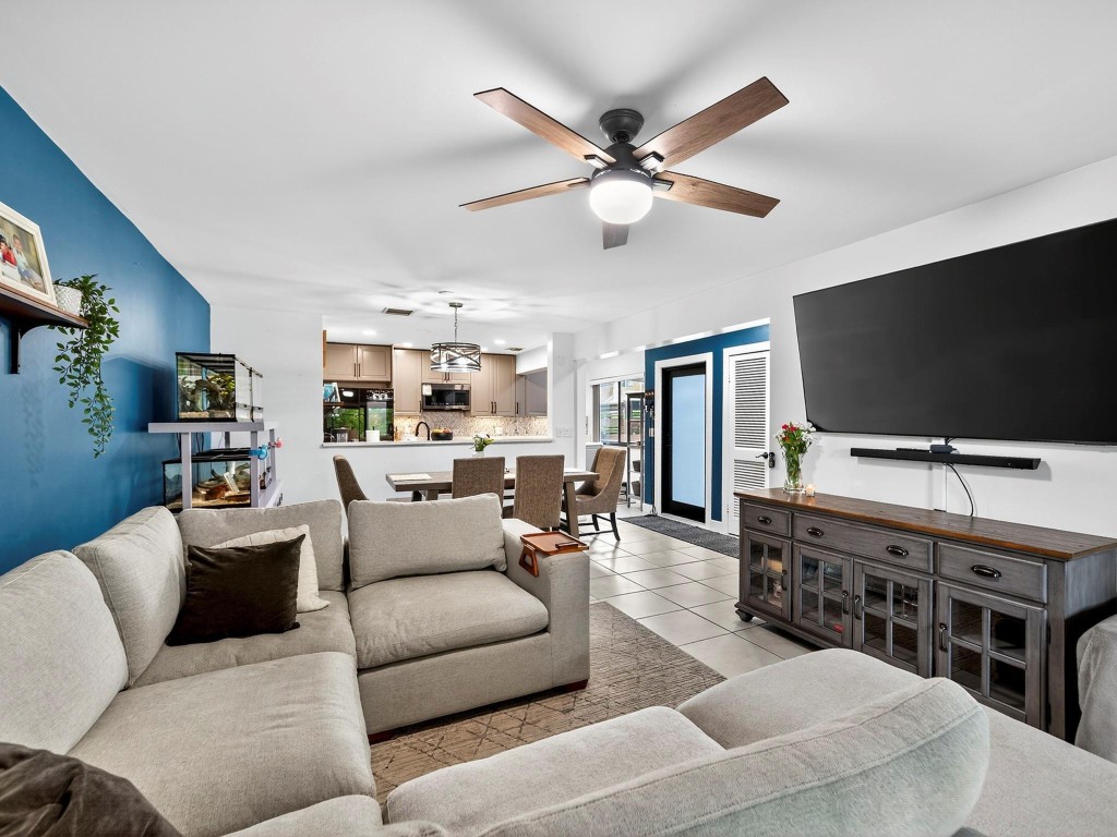 Pineapple Park - Residential Lease