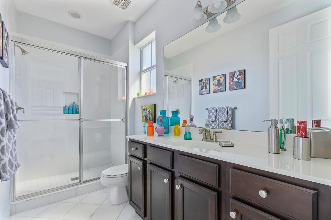 OLYMPIA 1 - Residential